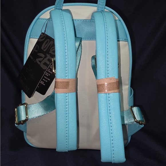 BNWT First Release Pete’s Dragon Backpack - Picture 3 of 6